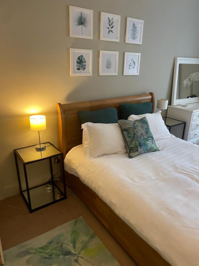 Chic 2b Centre Flat & Patio , Close To Castle * Édimbourg